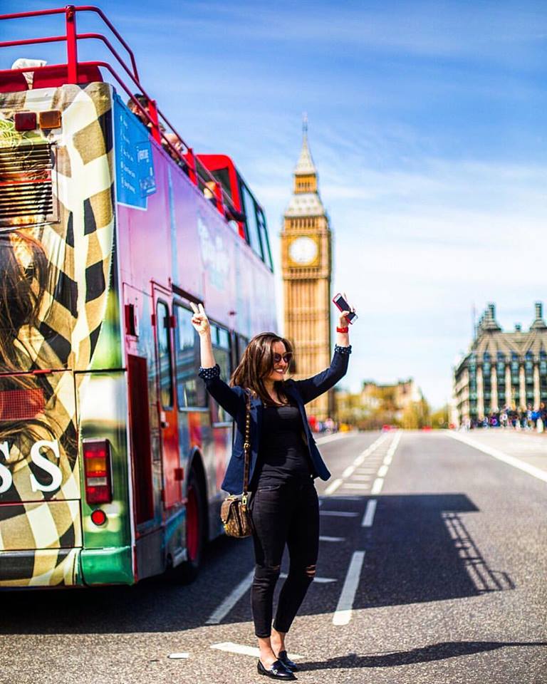 Nacel English School London - using a touristic bus in London