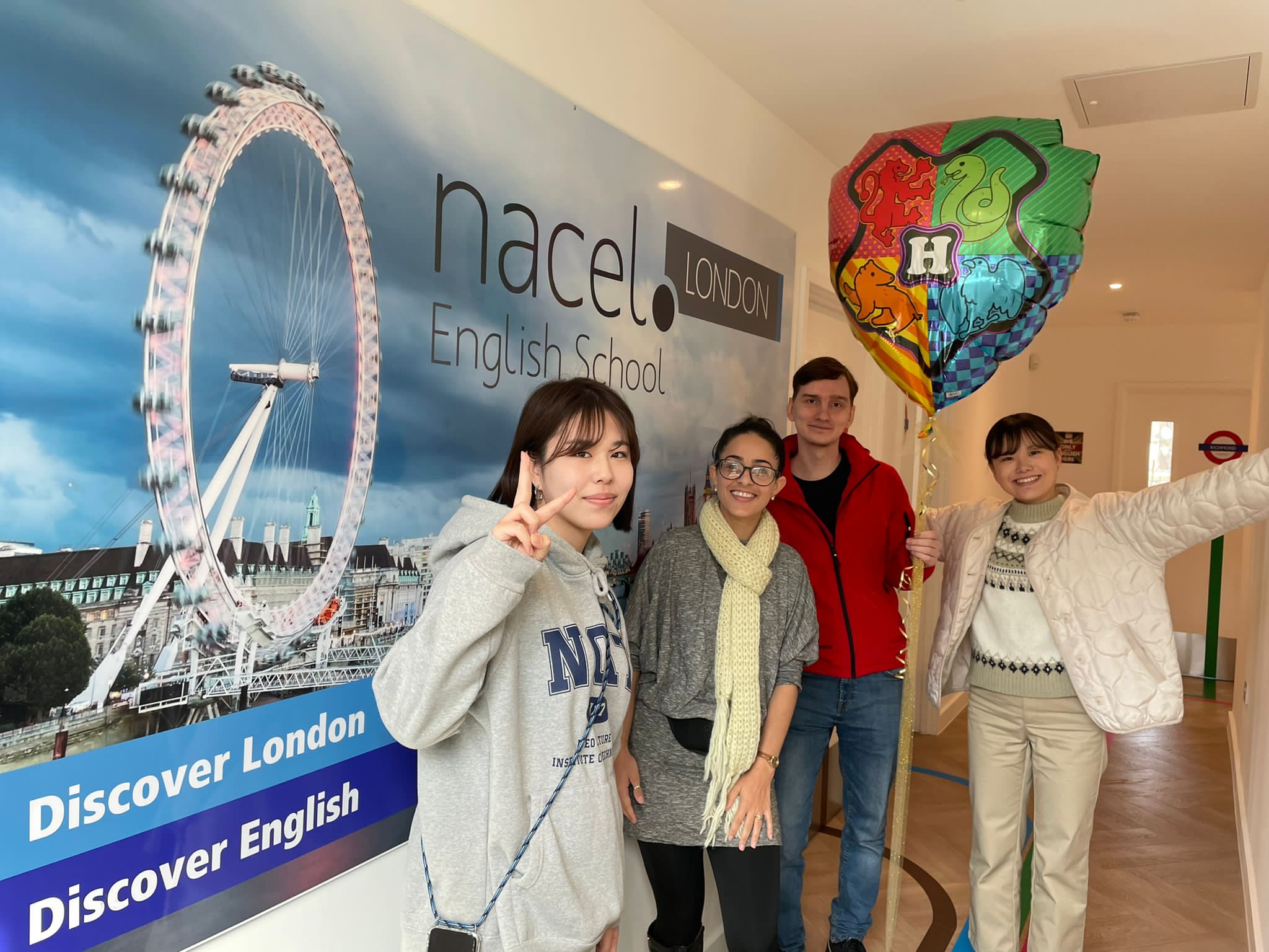 اختبارات TOEFL وIELTS - قم بإعداد اختبار اللغة الإنجليزية الخاص بك في Nacel English School London