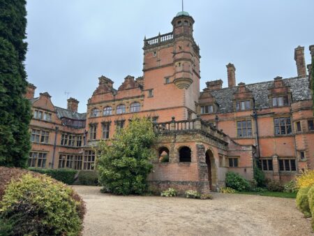 English language summer school London - Front view of Nacel English Summer School campus