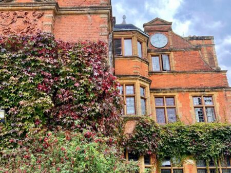 English language summer school London - Side view of Nacel English School London campus