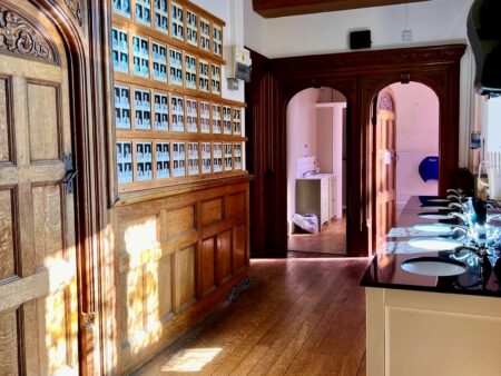 summer English camp London - Bathroom for summer camp students at Nacel English School