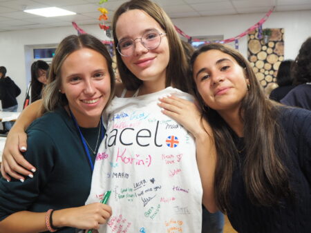 English Language summer courses - farewell at the end of the Nacel English summer school