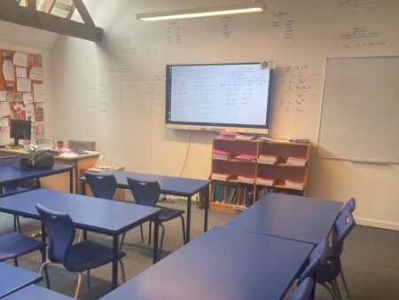 Summer camp London uk- Classroom at English summer school in London